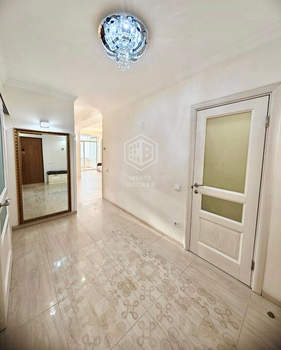 3-к квартира, вторичка, 75м2, 1/9 этаж