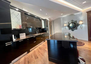 3-к квартира, вторичка, 136м2, 5/9 этаж