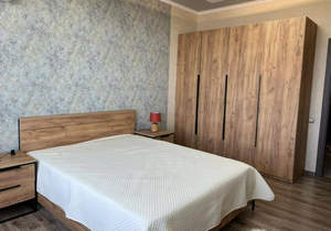 3-к квартира, вторичка, 98м2, 4/4 этаж