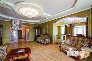 5-к квартира, вторичка, 417м2, 4/4 этаж