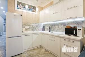 2-к квартира, вторичка, 52м2, 3/10 этаж
