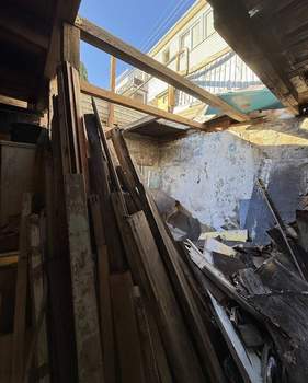 2-к квартира, вторичка, 54м2, 1/1 этаж