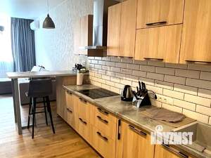 2-к квартира, вторичка, 57м2, 2/14 этаж