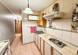 3-к квартира, вторичка, 50м2, 1/3 этаж