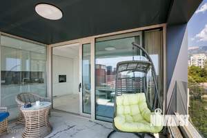 4-к квартира, вторичка, 200м2, 9/10 этаж