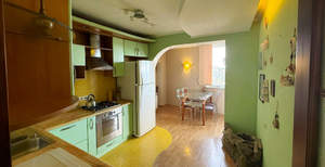 3-к квартира, вторичка, 80м2, 8/9 этаж