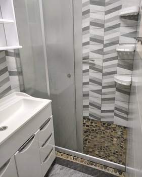 5-к квартира, вторичка, 100м2, 1/5 этаж