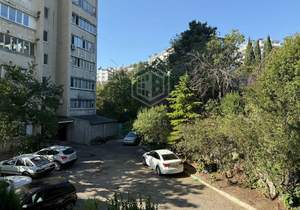 3-к квартира, вторичка, 65м2, 3/3 этаж