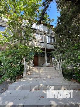 2-к квартира, вторичка, 80м2, 1/2 этаж