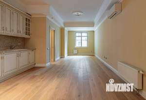 1-к квартира, вторичка, 57м2, 1/8 этаж