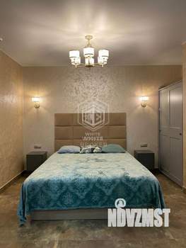 6-к квартира, вторичка, 223м2, 1/4 этаж