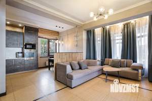 3-к квартира, вторичка, 111м2, 3/8 этаж