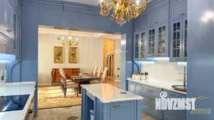 4-к квартира, вторичка, 300м2, 6/8 этаж