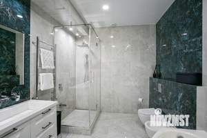 4-к квартира, вторичка, 176м2, 10/14 этаж