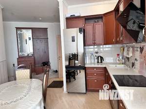 3-к квартира, вторичка, 77м2, 14/18 этаж