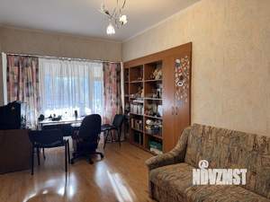 4-к квартира, вторичка, 126м2, 1/5 этаж