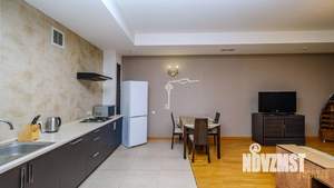 2-к квартира, вторичка, 72м2, 1/10 этаж