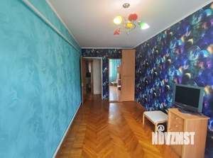 3-к квартира, вторичка, 65м2, 3/5 этаж
