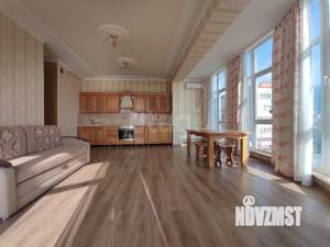 3-к квартира, вторичка, 104м2, 1/11 этаж