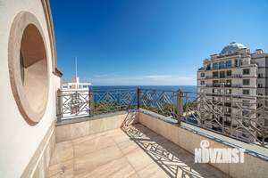 4-к квартира, вторичка, 369м2, 4/5 этаж