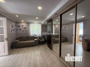 3-к квартира, вторичка, 98м2, 1/2 этаж