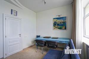 5-к квартира, вторичка, 250м2, 4/4 этаж