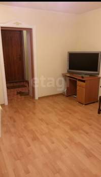 2-к квартира, вторичка, 42м2, 1/2 этаж