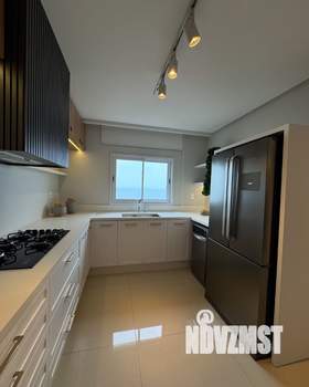 3-к квартира, вторичка, 118м2, 11/14 этаж