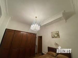 3-к квартира, вторичка, 115м2, 1/3 этаж