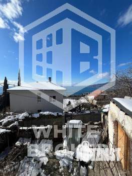 2-к квартира, вторичка, 60м2, 2/2 этаж