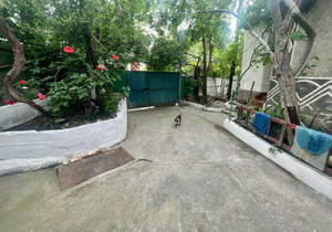 2-к квартира, вторичка, 72м2, 1/1 этаж