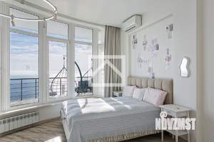 4-к квартира, вторичка, 190м2, 4/7 этаж