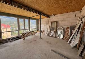 4-к квартира, вторичка, 229м2, 2/4 этаж