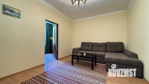 2-к квартира, вторичка, 43м2, 3/4 этаж