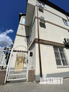2-к квартира, вторичка, 42м2, 1/5 этаж