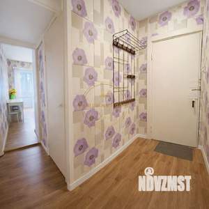 1-к квартира, вторичка, 38м2, 1/5 этаж