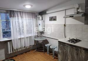 4-к квартира, вторичка, 50м2, 1/1 этаж