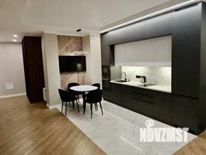 2-к квартира, вторичка, 84м2, 5/8 этаж