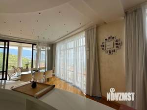 6-к квартира, вторичка, 242м2, 7/8 этаж