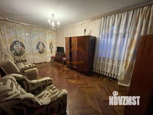 2-к квартира, вторичка, 45м2, 1/4 этаж