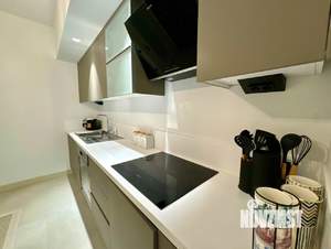 4-к квартира, вторичка, 171м2, 9/14 этаж