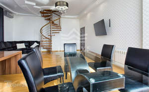 3-к квартира, вторичка, 119м2, 2/7 этаж