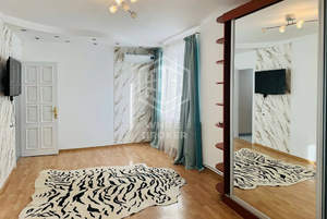 2-к квартира, вторичка, 50м2, 1/5 этаж