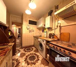 2-к квартира, вторичка, 43м2, 1/5 этаж