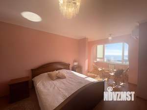 4-к квартира, вторичка, 103м2, 5/5 этаж