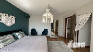 5-к квартира, вторичка, 240м2, 3/5 этаж
