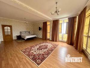 3-к квартира, вторичка, 130м2, 6/9 этаж