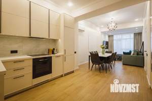 3-к квартира, вторичка, 75м2, 1/8 этаж