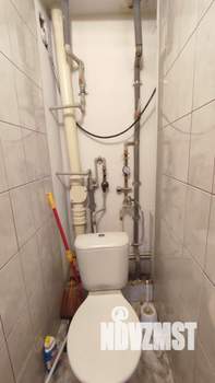 2-к квартира, вторичка, 60м2, 1/9 этаж