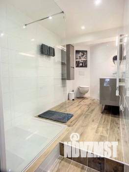 2-к квартира, вторичка, 52м2, 9/16 этаж